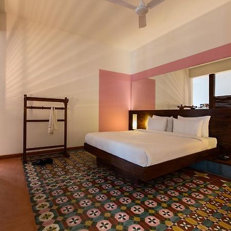 Villa Shanti - Heritage Hotel For Foodies Пондичерри Экстерьер фото